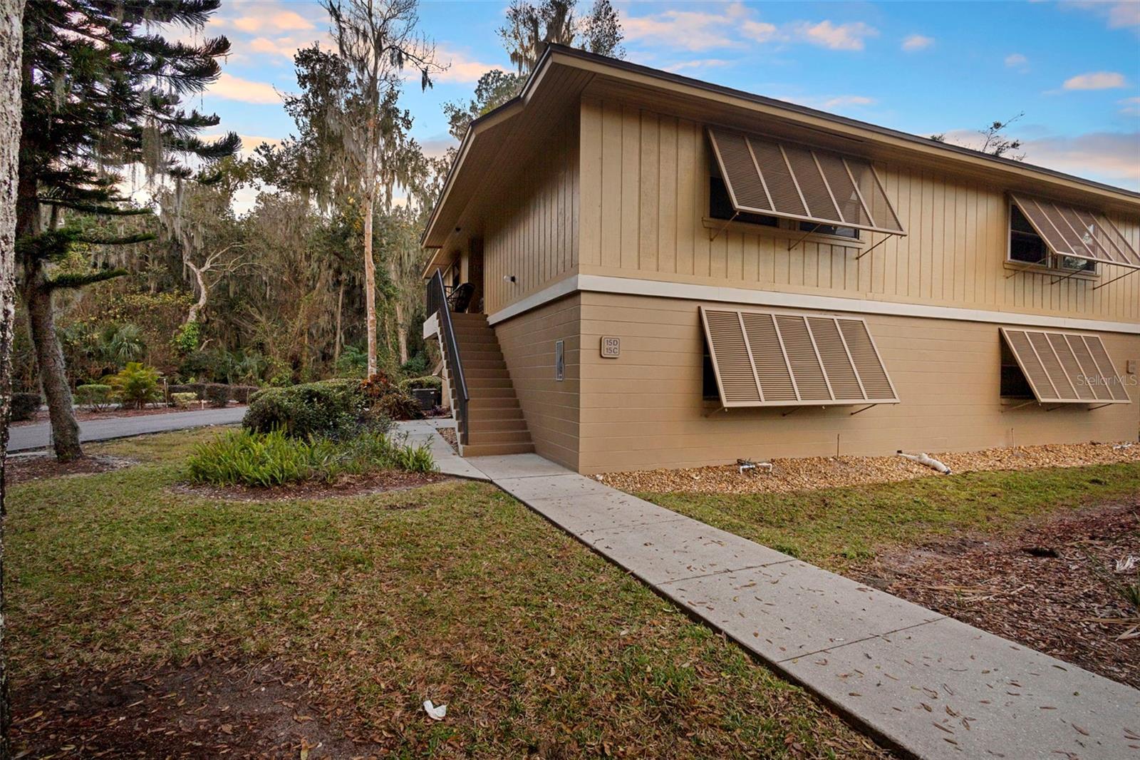 120 Hibiscus Woods Unit 15c, Deltona, FL 32725