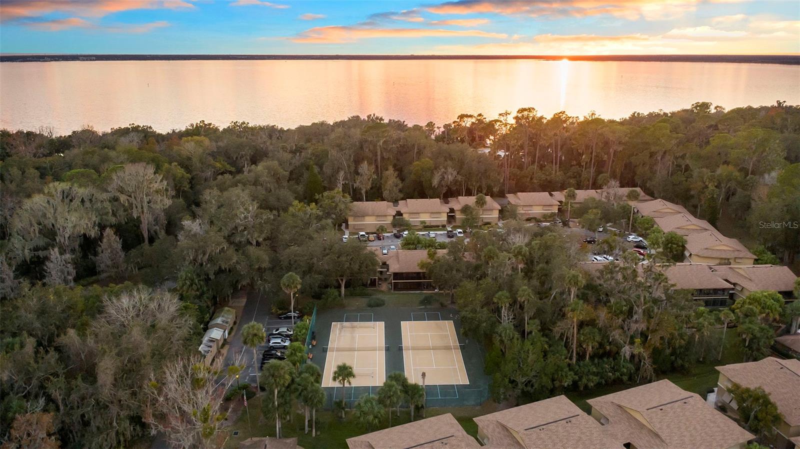 120 Hibiscus Woods Unit 15c, Deltona, FL 32725