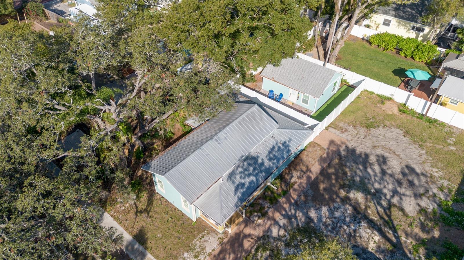448 Locklie, Dunedin, FL 34698