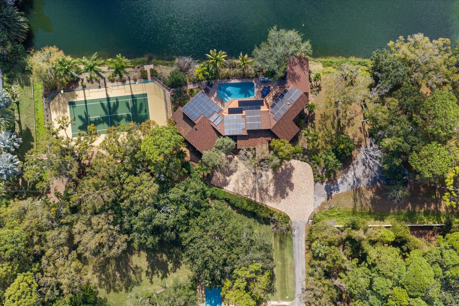 2402 Pine Hammock, Clearwater, FL 33764