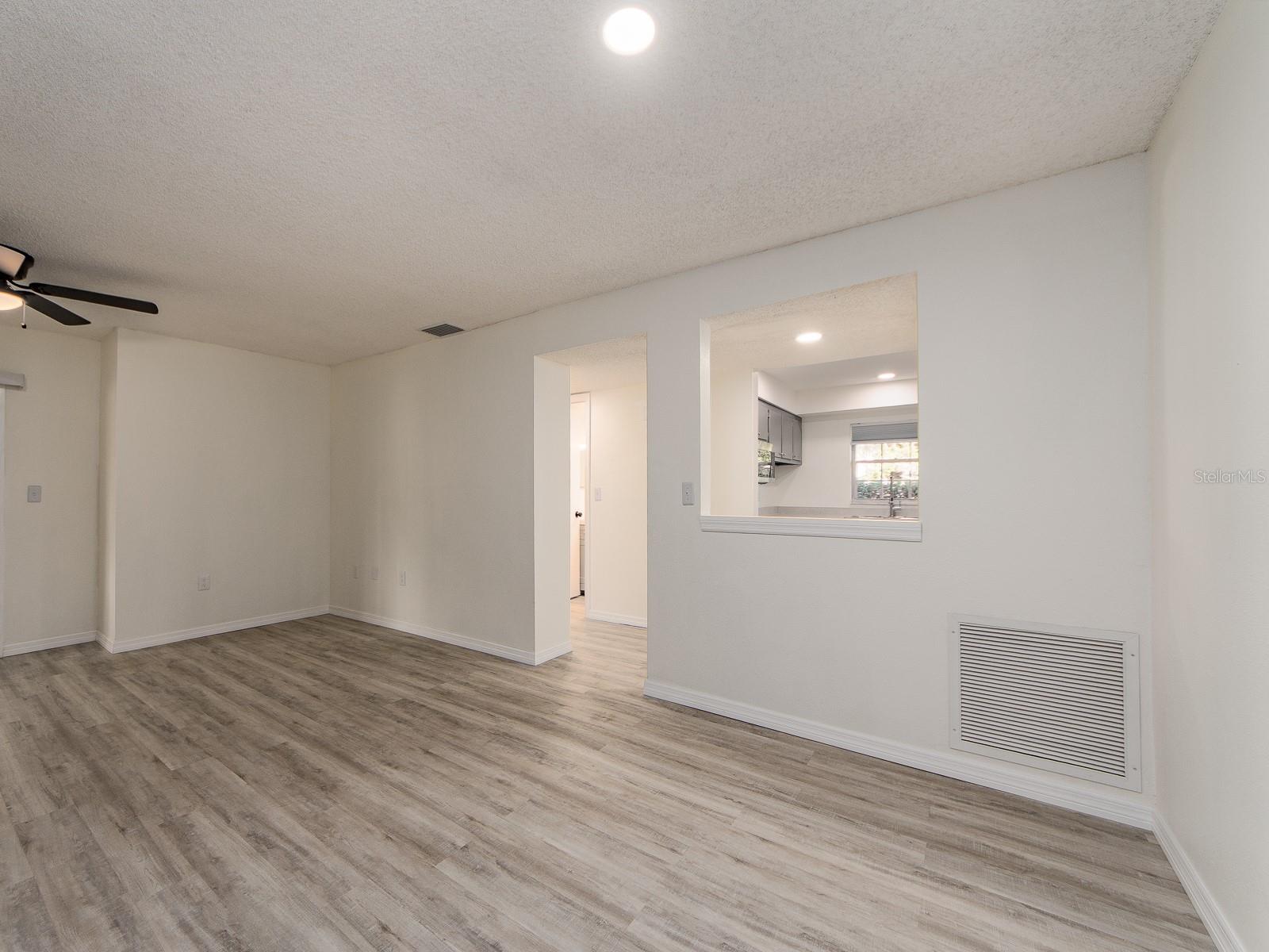 310 Bayshore Unit 103, Clearwater, FL 33759