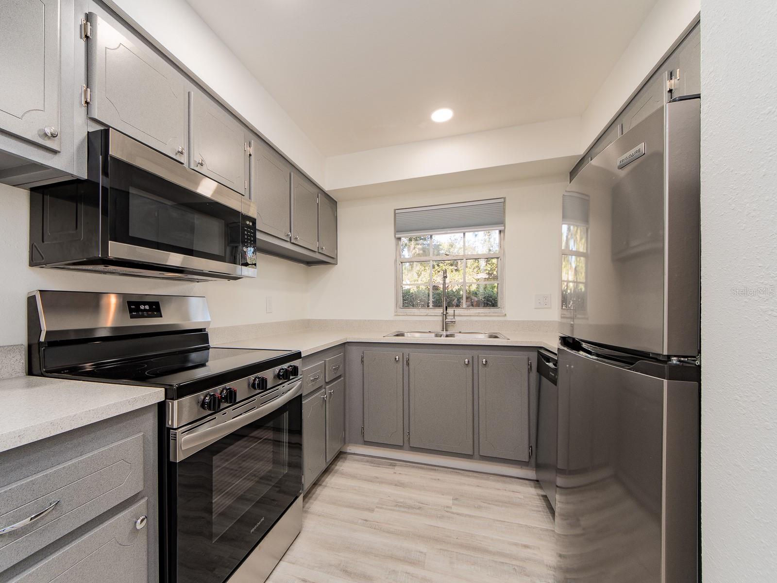 310 Bayshore Unit 103, Clearwater, FL 33759