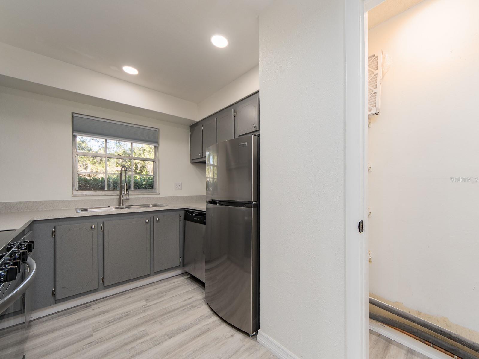 310 Bayshore Unit 103, Clearwater, FL 33759