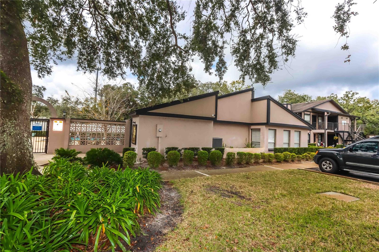 4009 Nestle Oaks Unit 104, Tampa, FL 33613