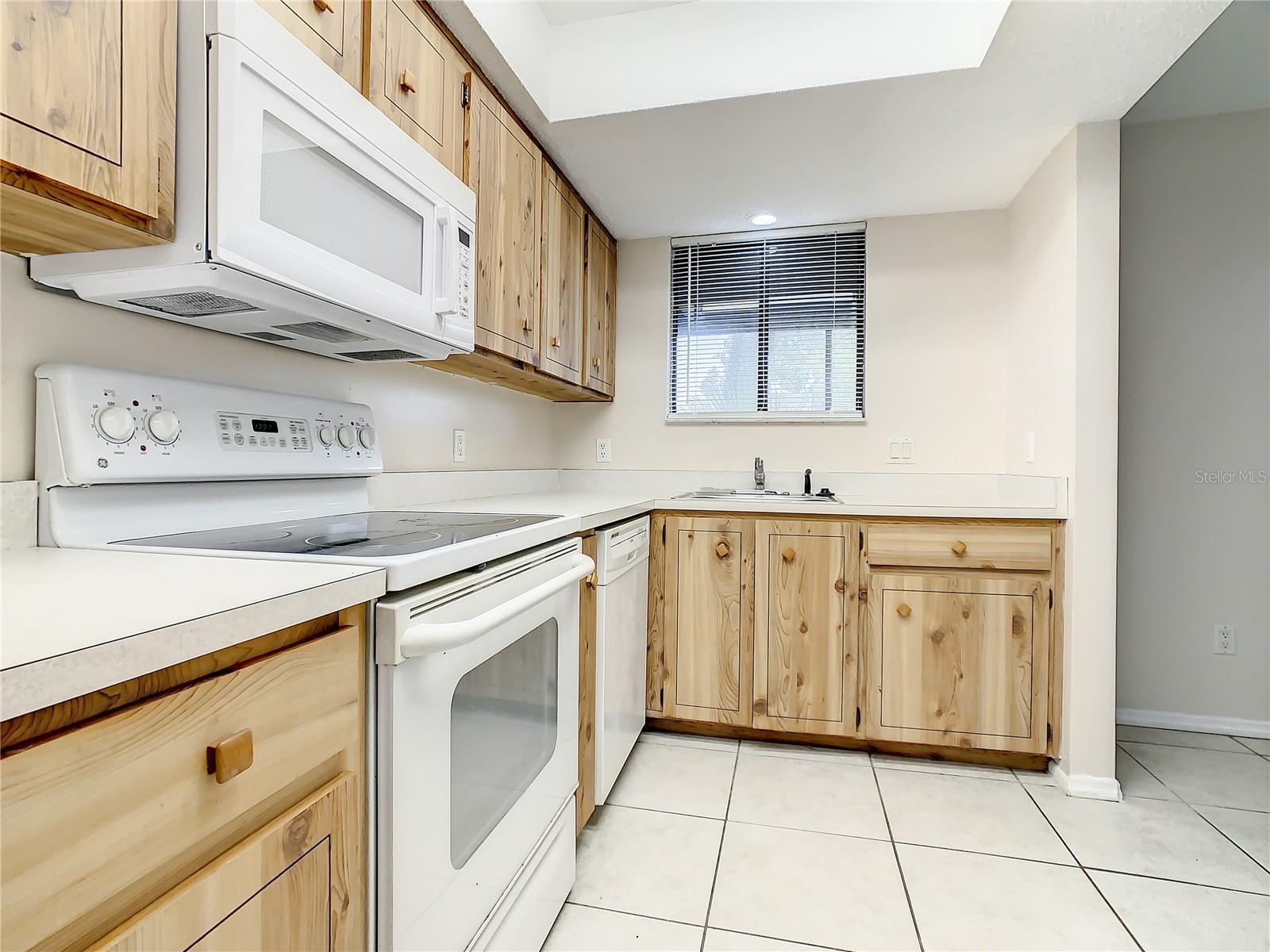232 Ridgewood Unit G41, Edgewater, FL 32132