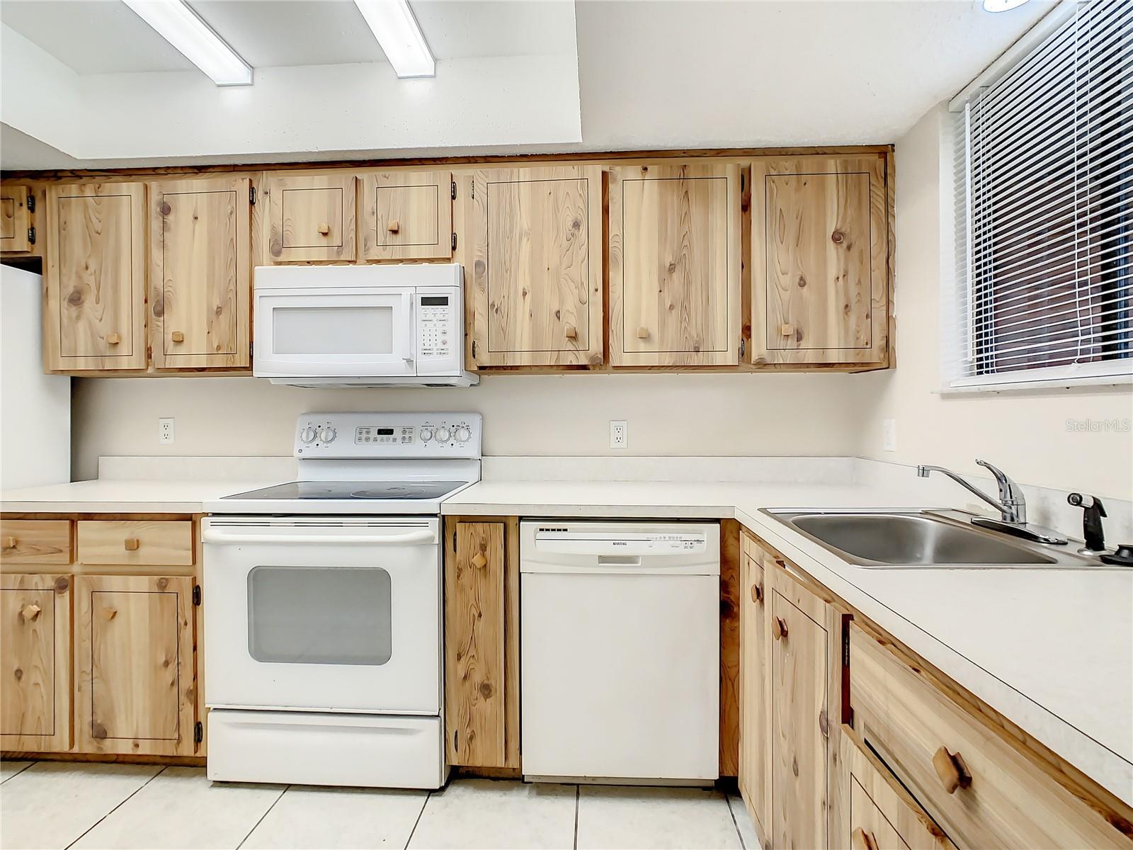 232 Ridgewood Unit G41, Edgewater, FL 32132