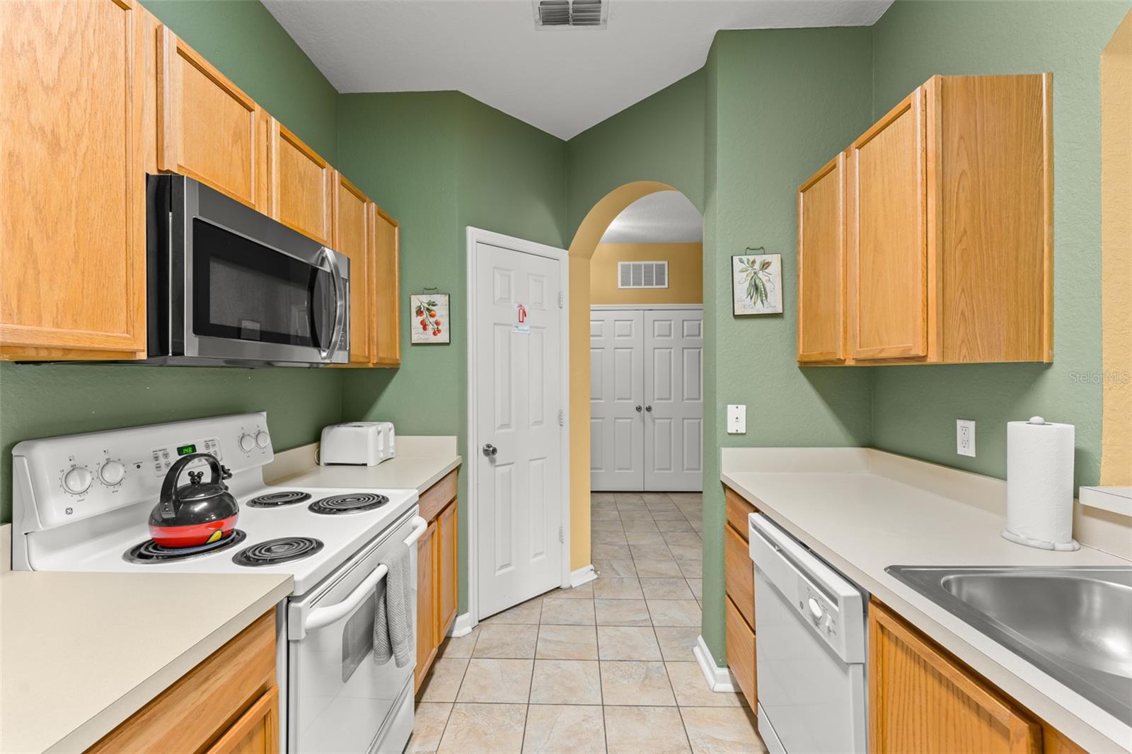 7675 Comrow Unit 405, Kissimmee, FL 34747