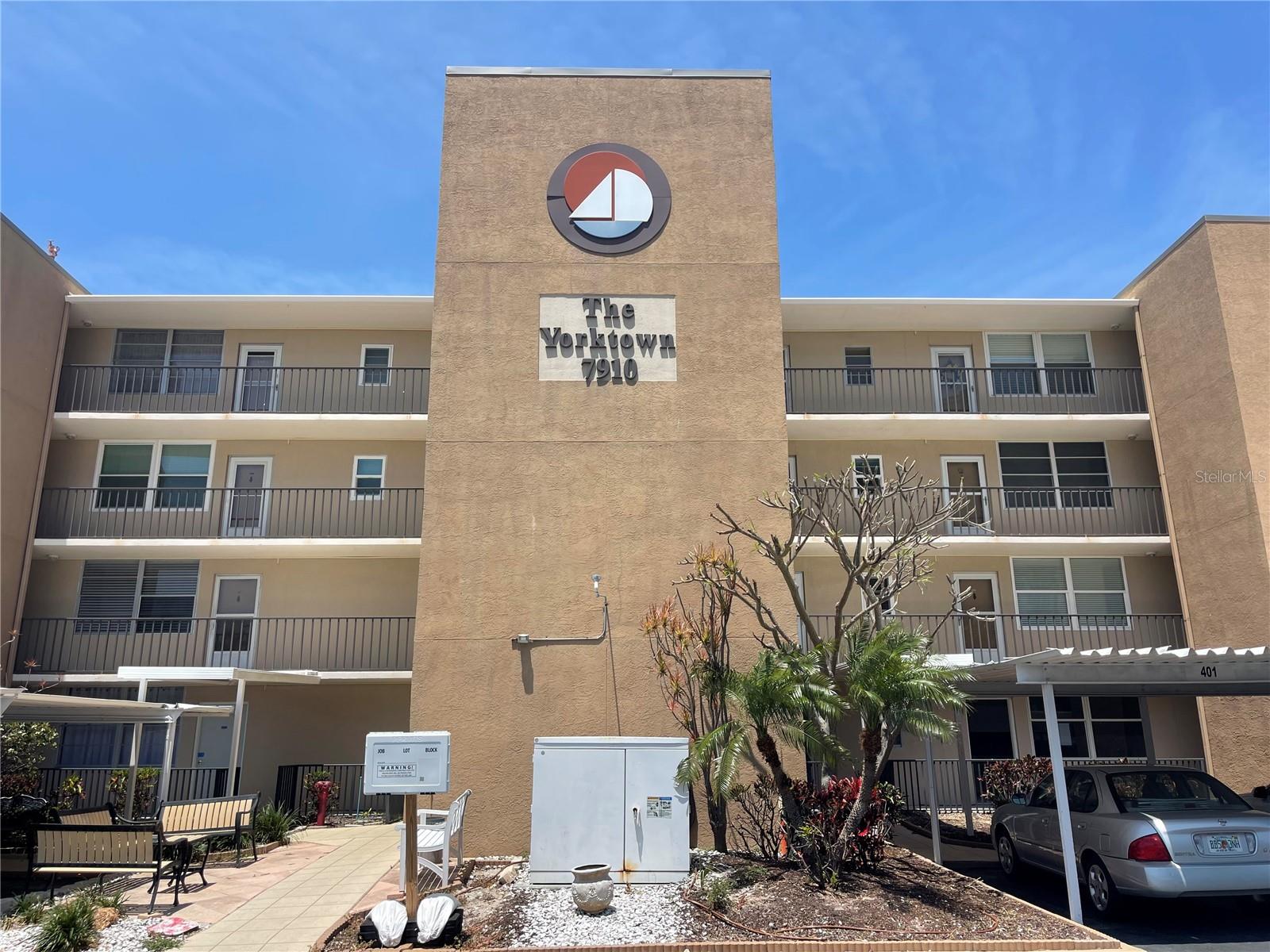 7910 Sun Island Unit 203, South Pasadena, FL 33707