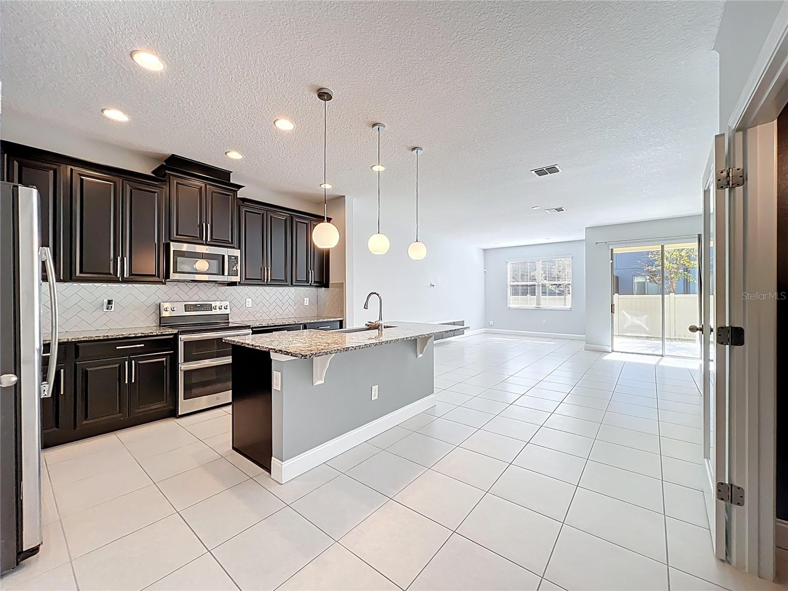 2592 Econ Landing, Orlando, FL 32825