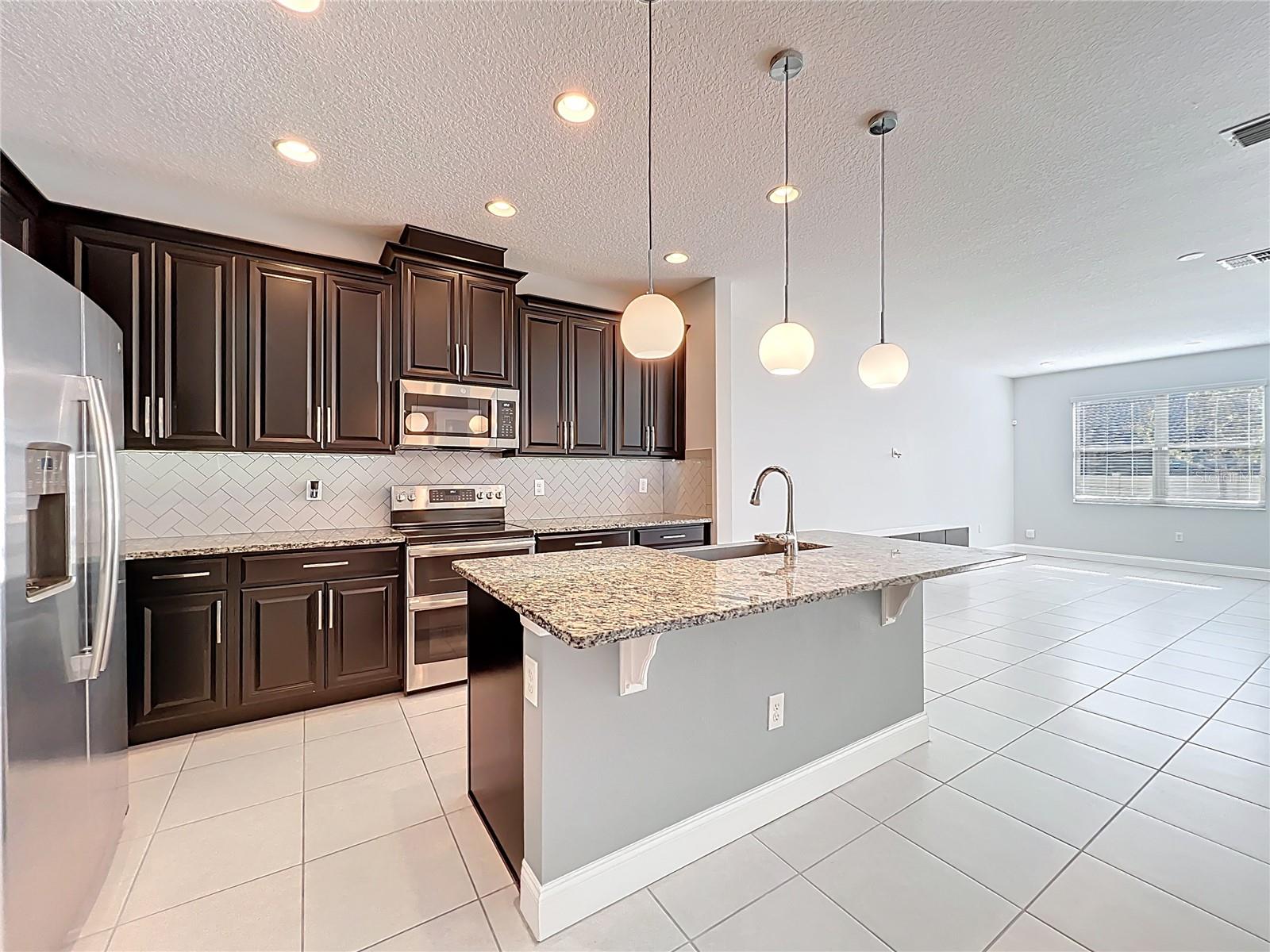 2592 Econ Landing, Orlando, FL 32825