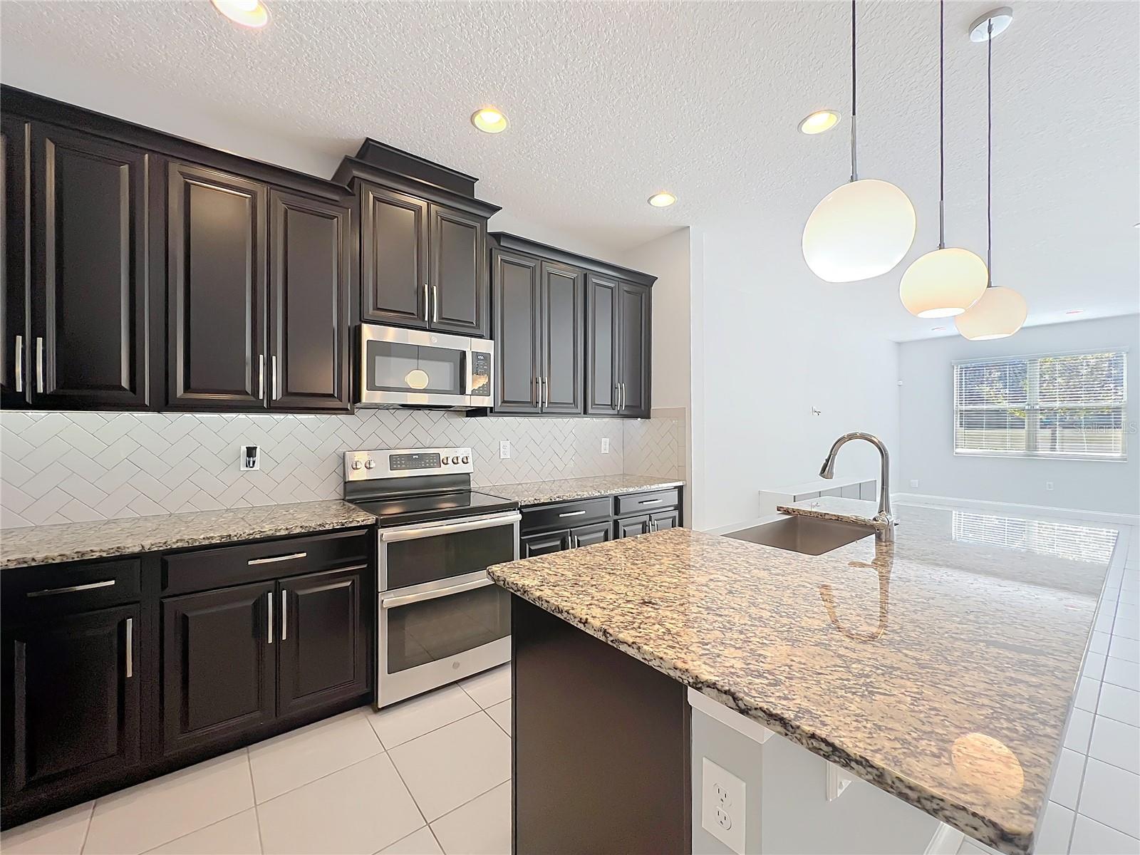 2592 Econ Landing, Orlando, FL 32825