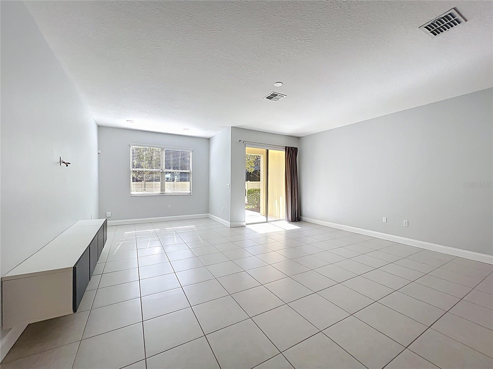 2592 Econ Landing, Orlando, FL 32825