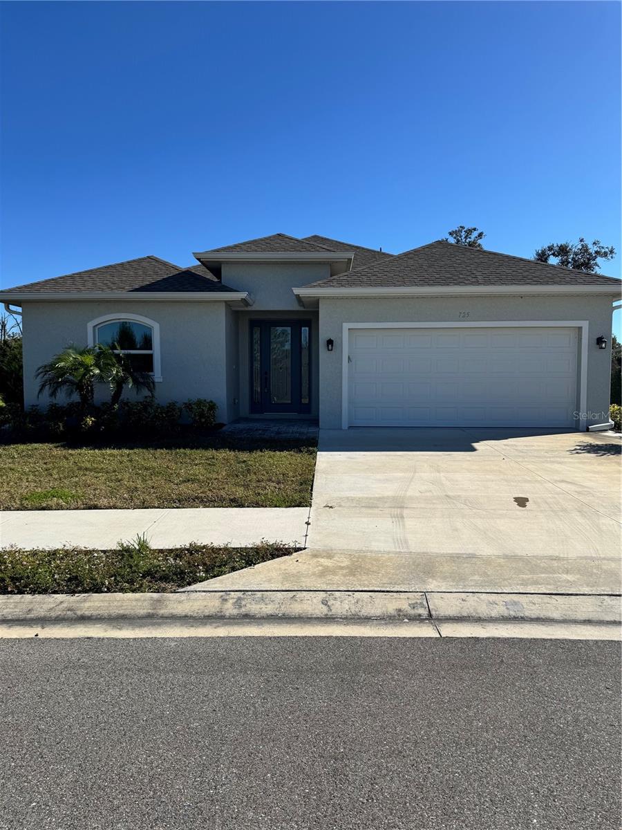 720 Redbud, Englewood, FL 34223