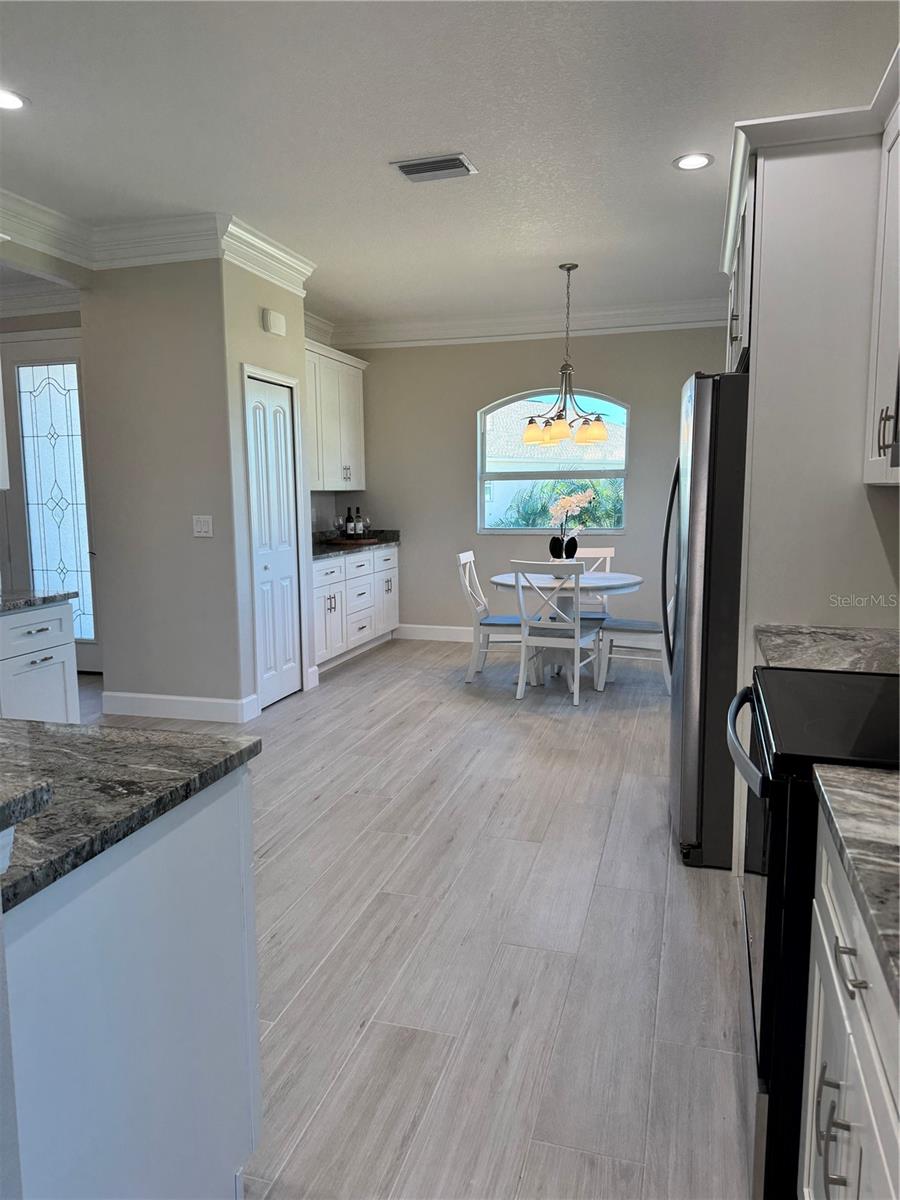 720 Redbud, Englewood, FL 34223