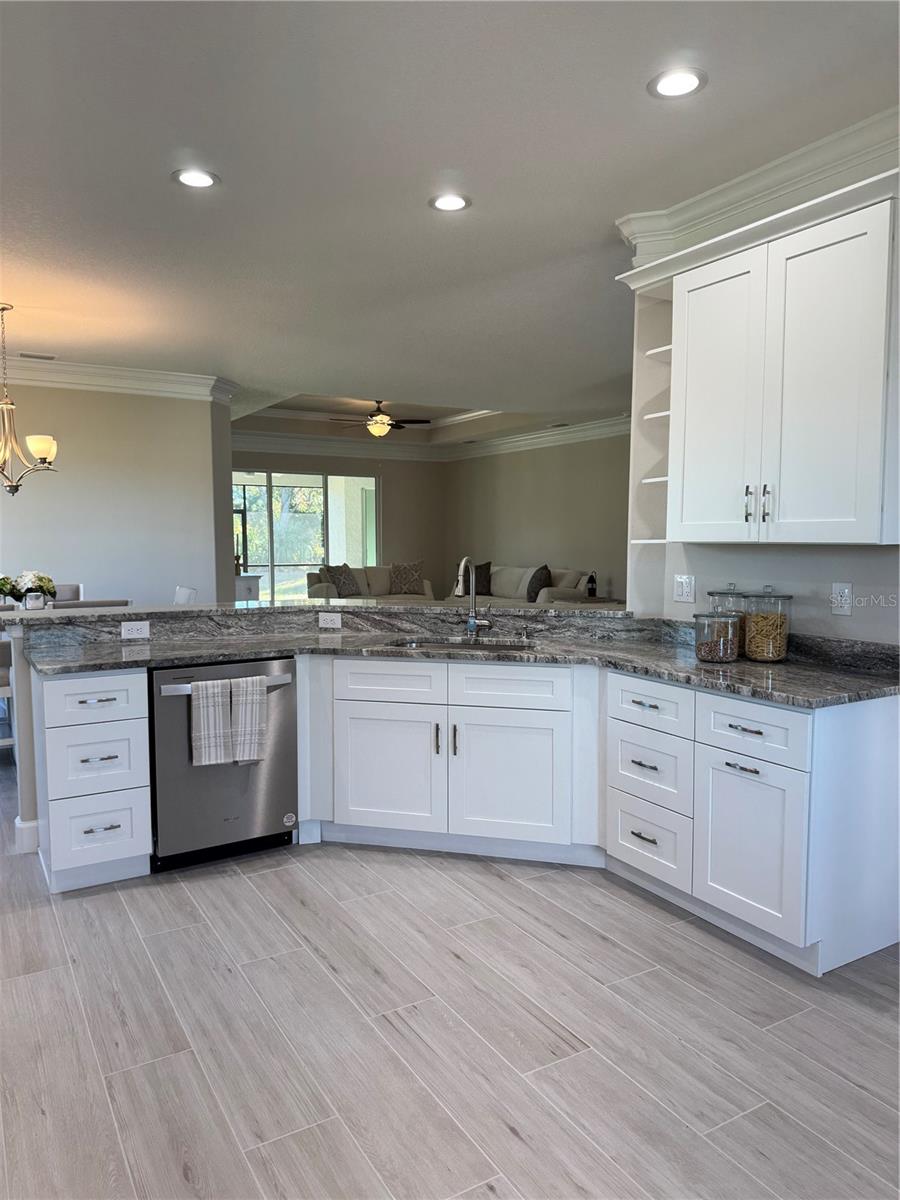 720 Redbud, Englewood, FL 34223