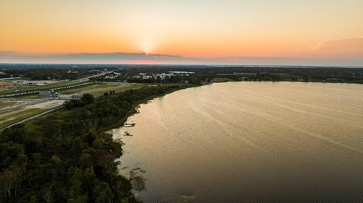 19293 Lochside, Mount Dora, FL 32757