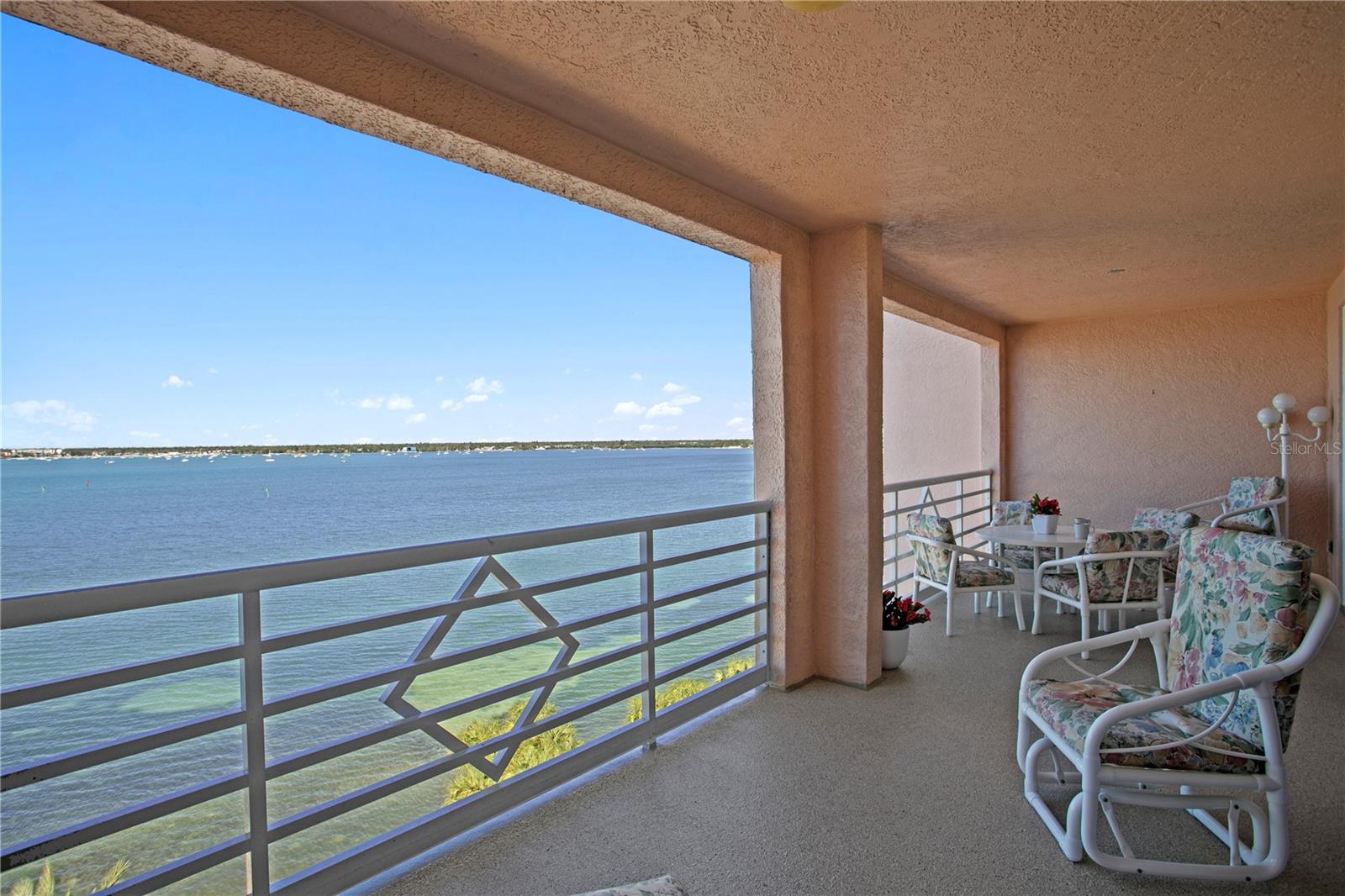 4971 Bacopa Unit 703, St Petersburg, FL 33715