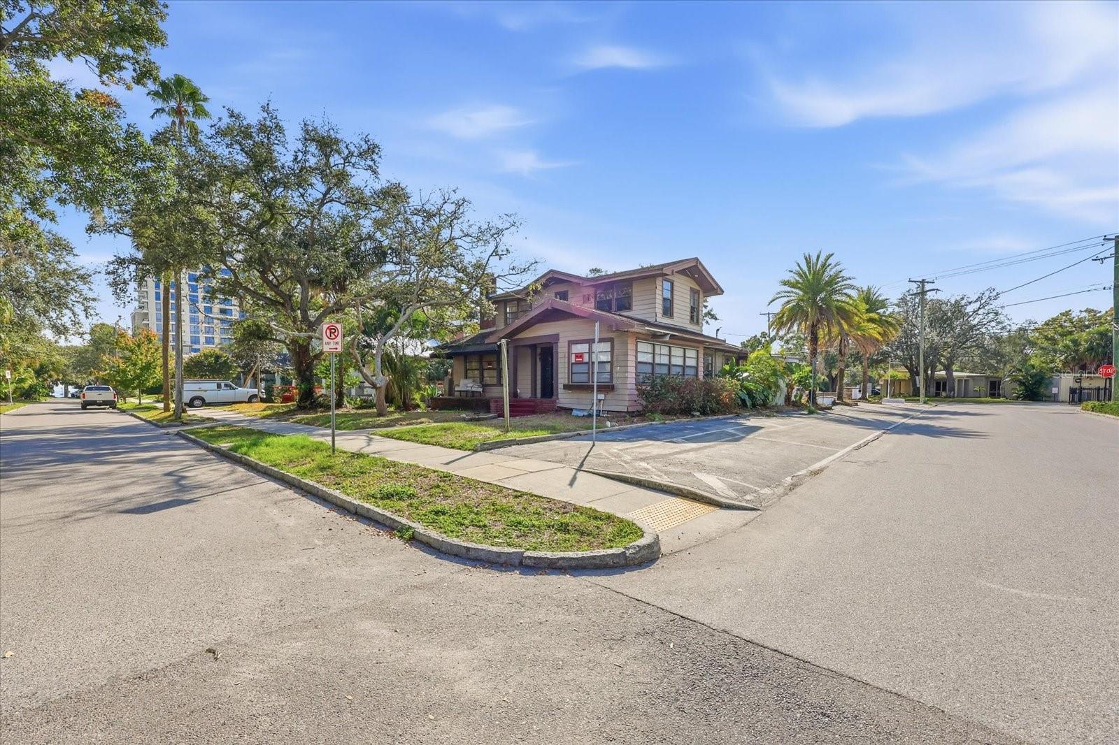 1401 Desoto, Tampa, FL 33606