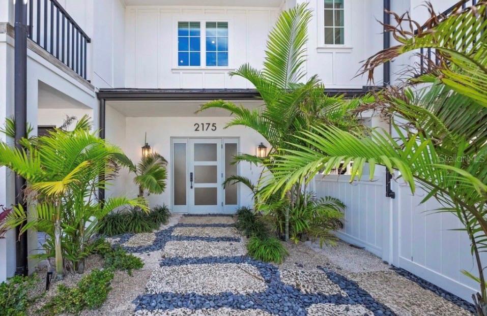 2175 Avenue A, Bradenton Beach, FL 34217