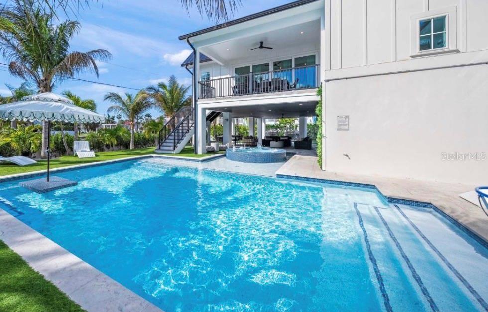 2175 Avenue A, Bradenton Beach, FL 34217
