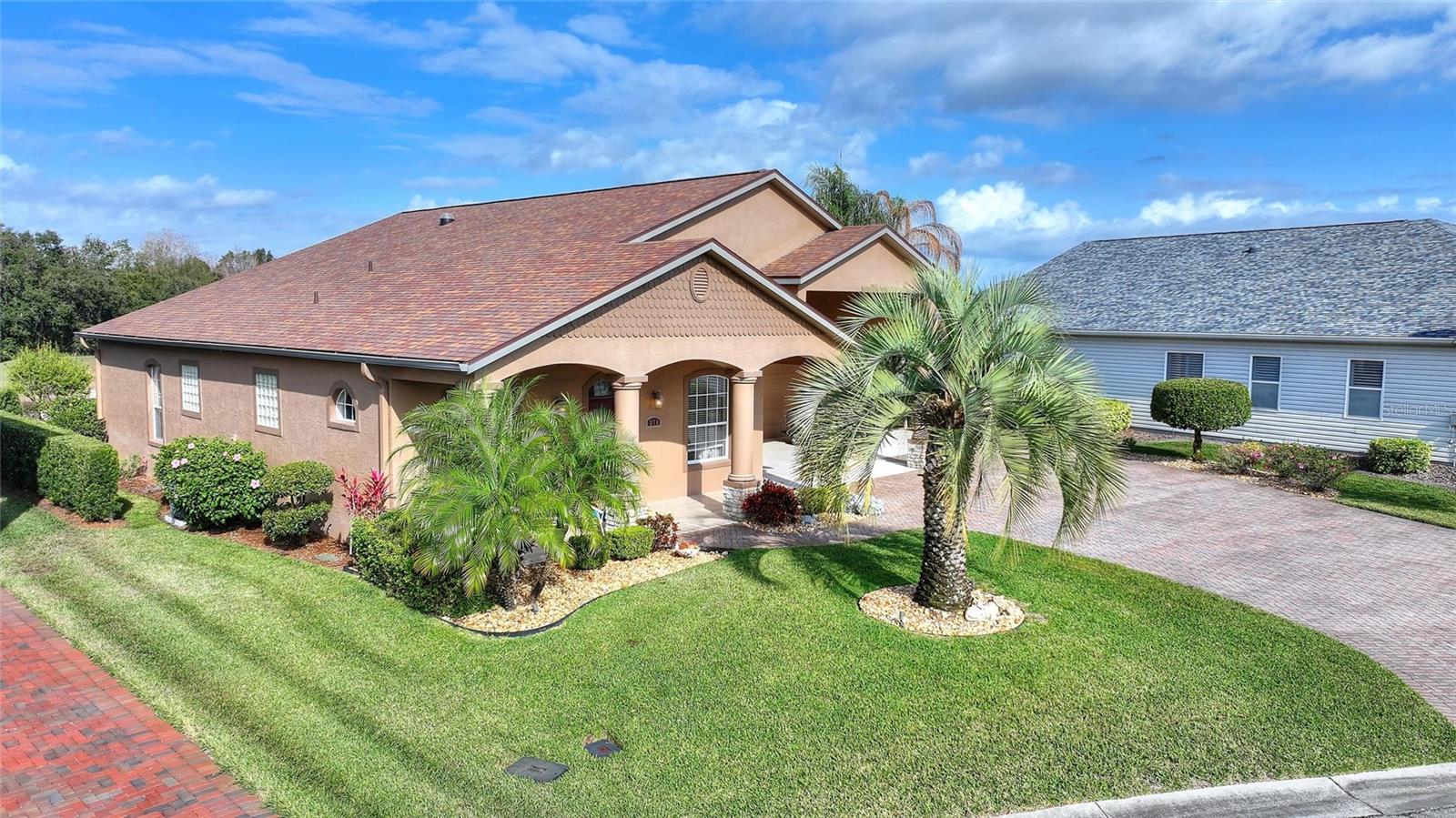 370 Meandering, Polk City, FL 33868
