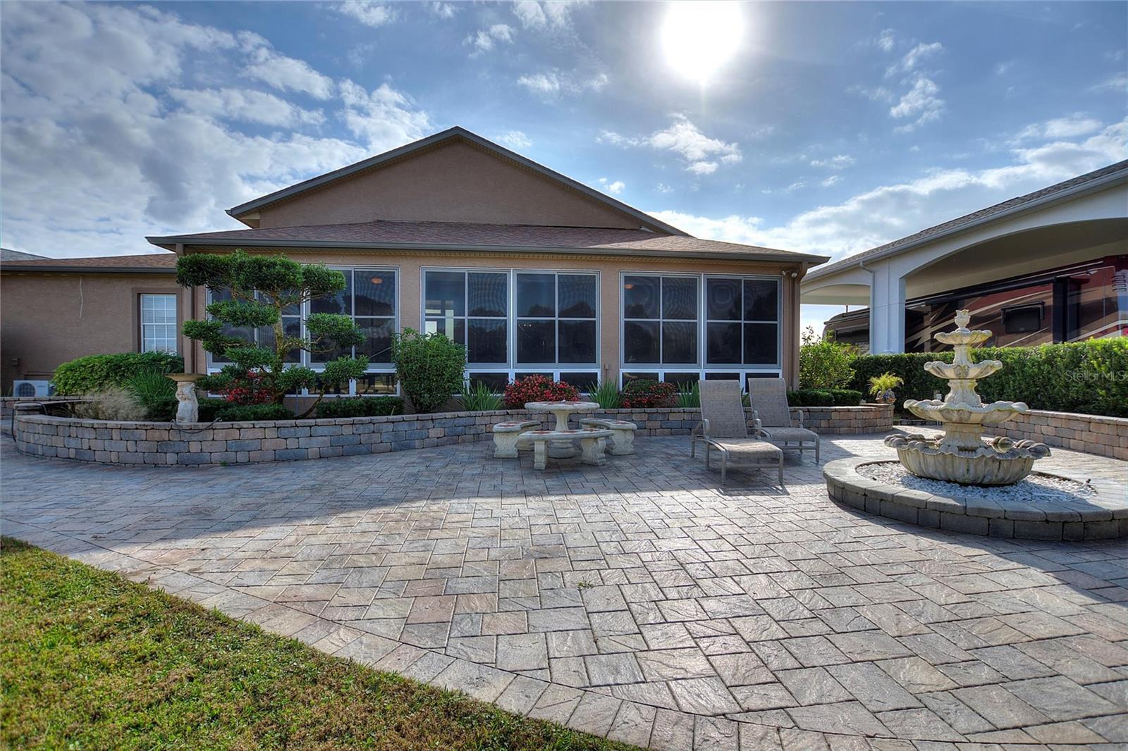 370 Meandering, Polk City, FL 33868