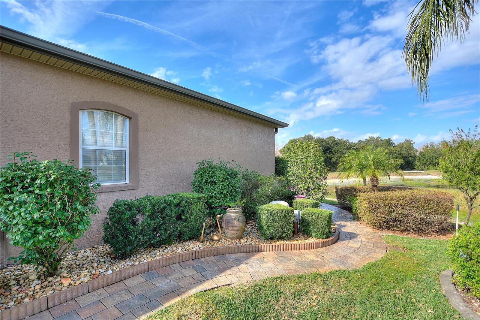 370 Meandering, Polk City, FL 33868