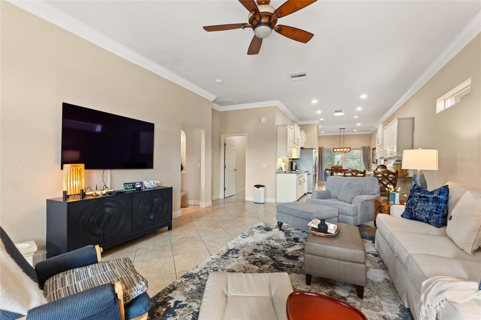 370 Meandering, Polk City, FL 33868