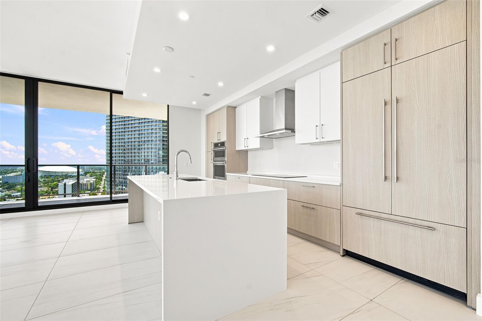 275 1st Ave South Unit 2606, St Petersburg, FL 33701