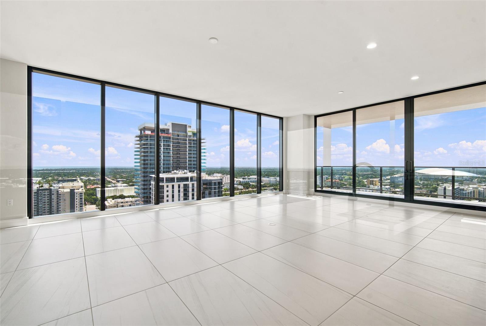 275 1st Ave South Unit 2606, St Petersburg, FL 33701