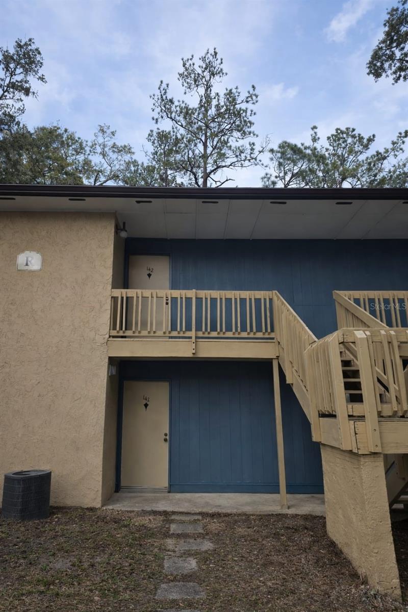 2811 Archer Unit R142, Gainesville, FL 32608