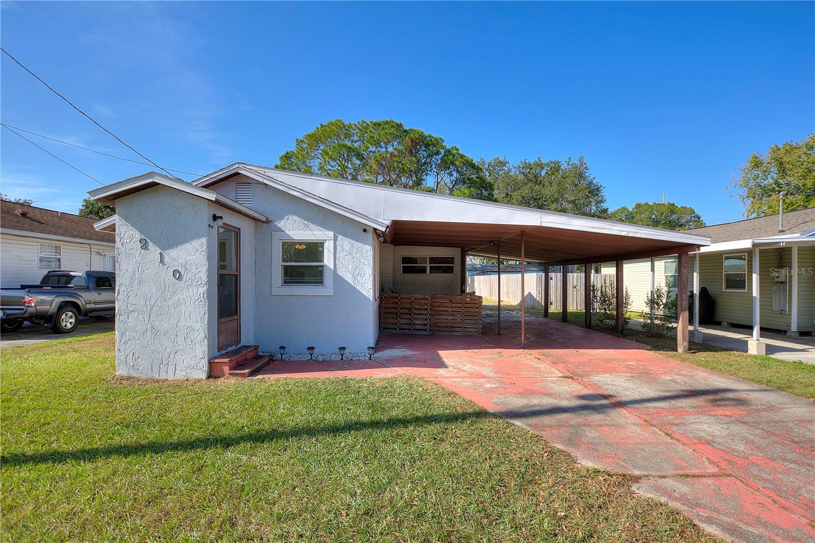 210 Florida, Auburndale, FL 33823