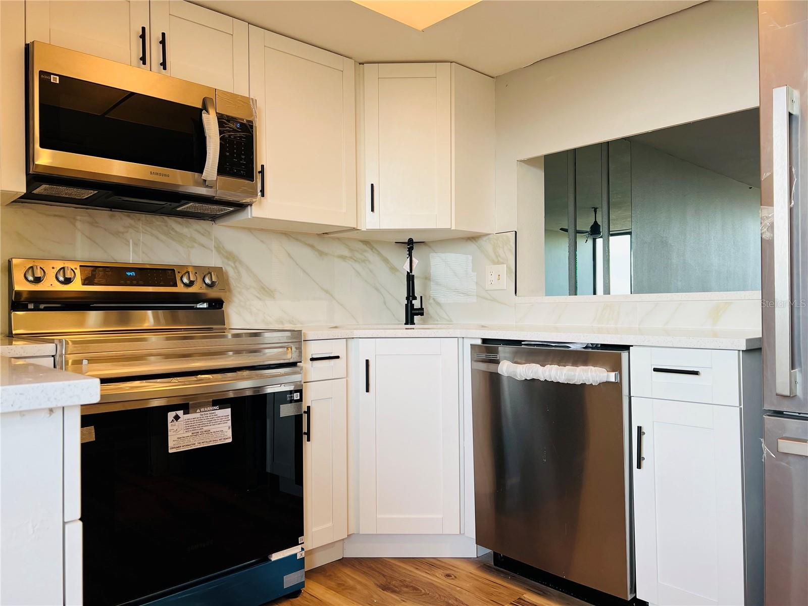 2621 Cove Cay Unit 703, Clearwater, FL 33760