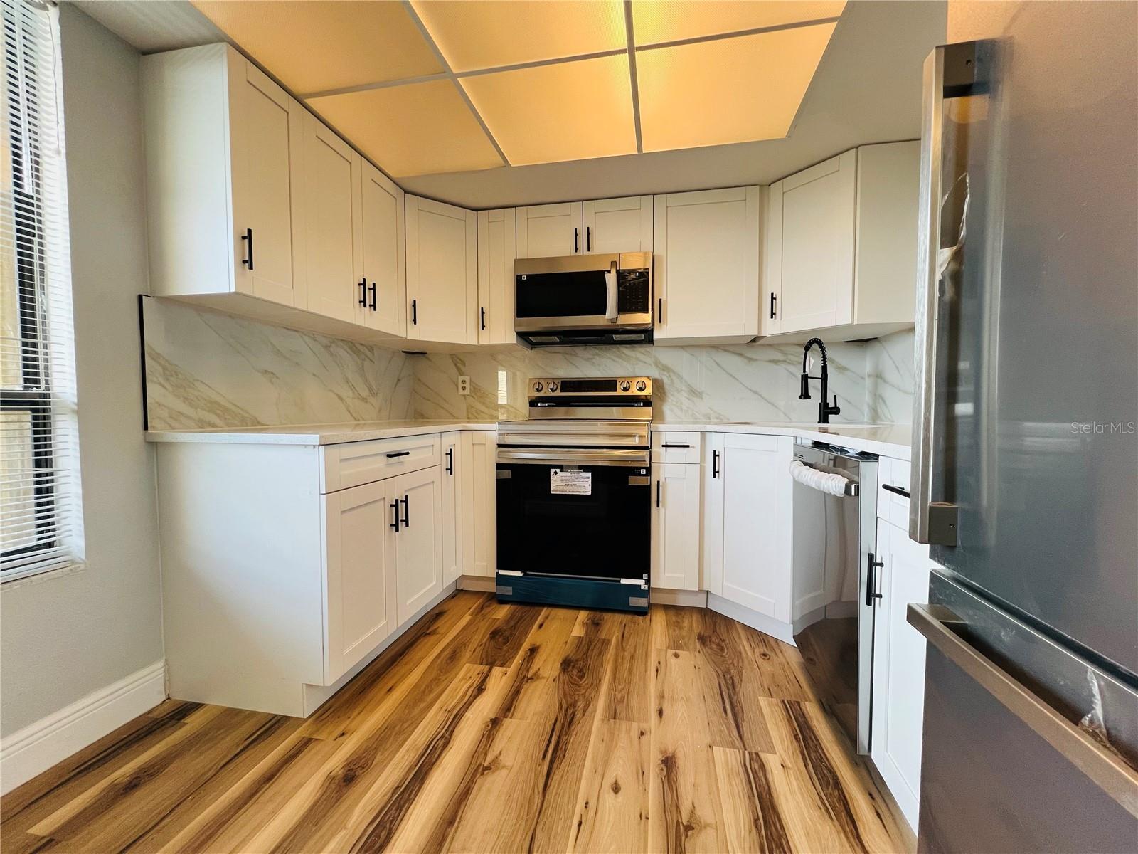 2621 Cove Cay Unit 703, Clearwater, FL 33760