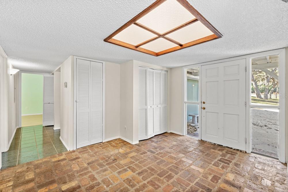 19621 Lake Lincoln, Eustis, FL 32736