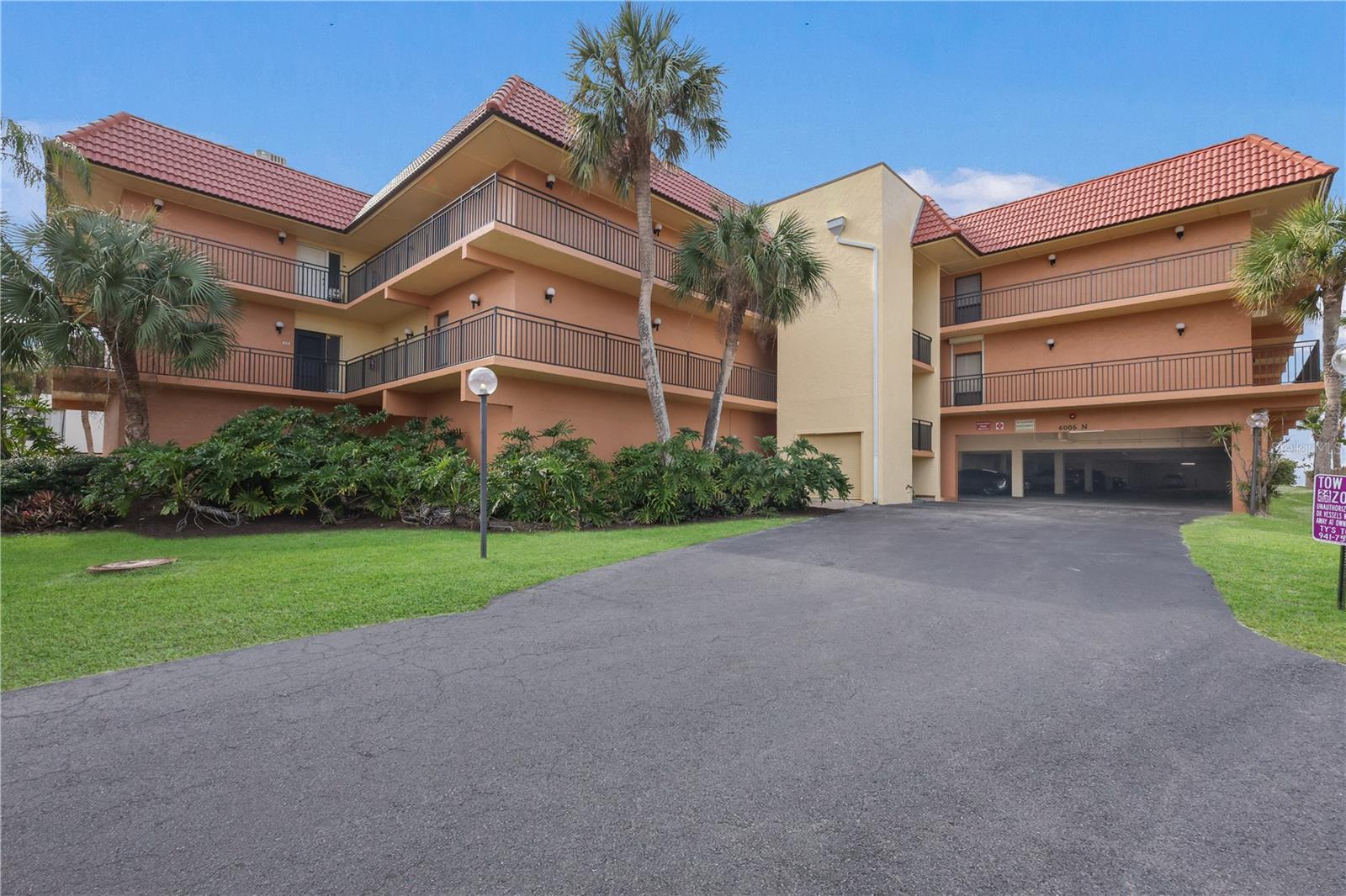 6006 Gulf Unit 214, Holmes Beach, FL 34217