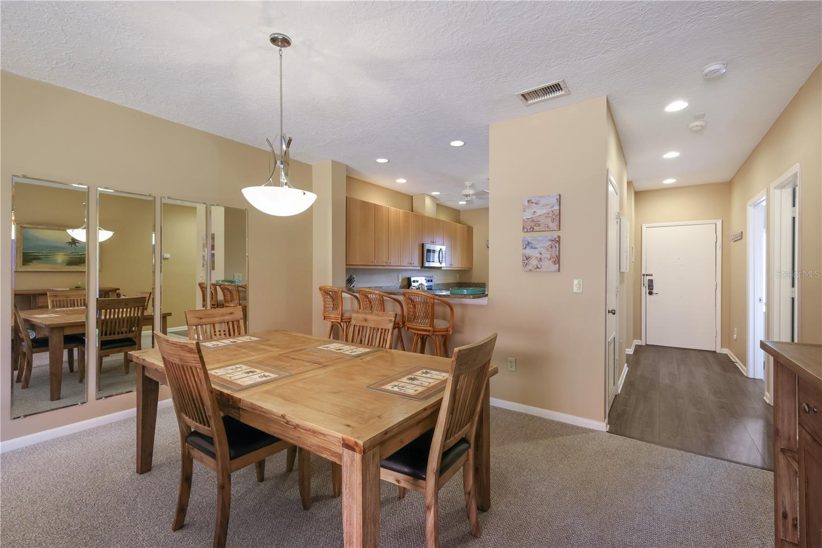 6006 Gulf Unit 214, Holmes Beach, FL 34217