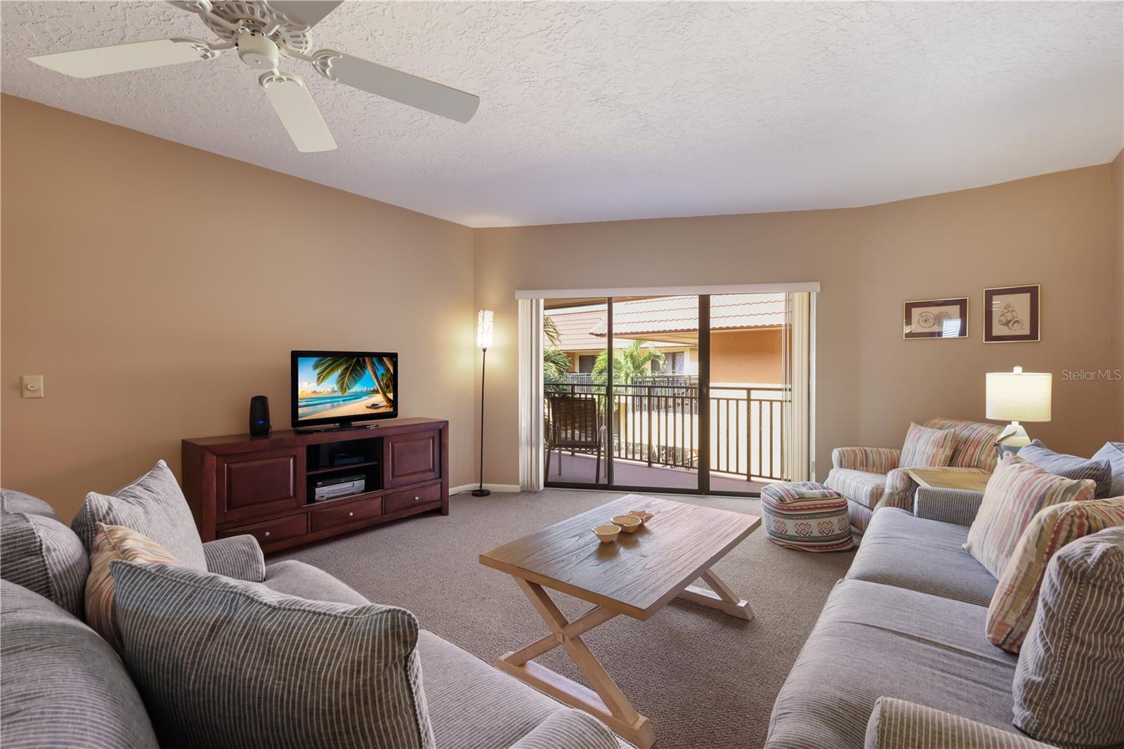 6006 Gulf Unit 214, Holmes Beach, FL 34217