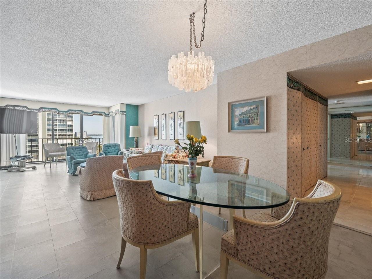 1400 Gulf Unit 806, Clearwater, FL 33767