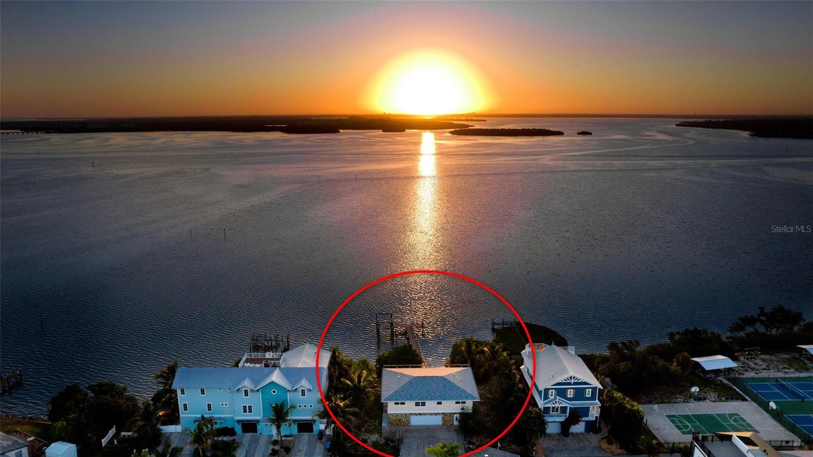 2512 Avenue A, Bradenton Beach, FL 34217
