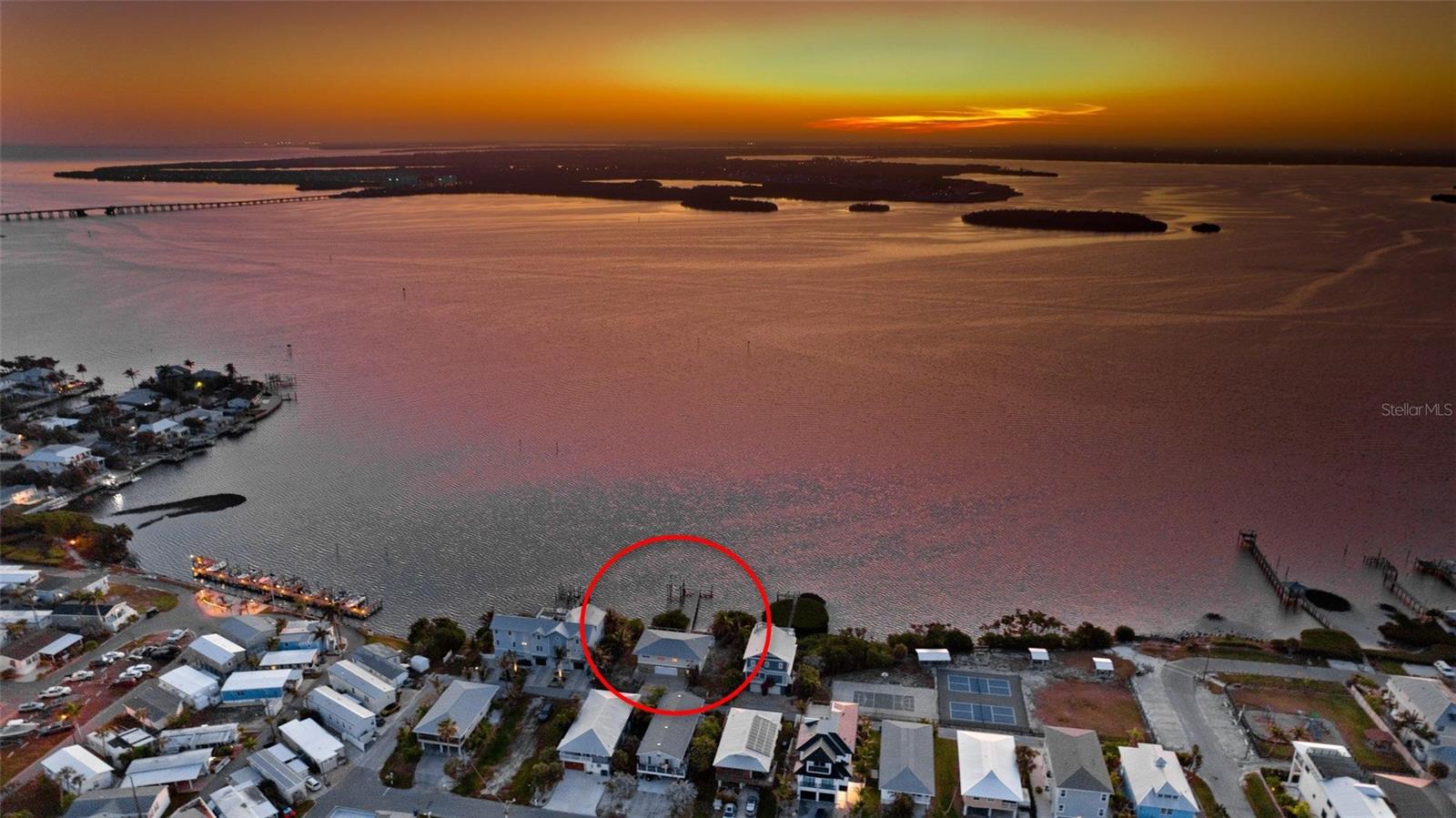 2512 Avenue A, Bradenton Beach, FL 34217
