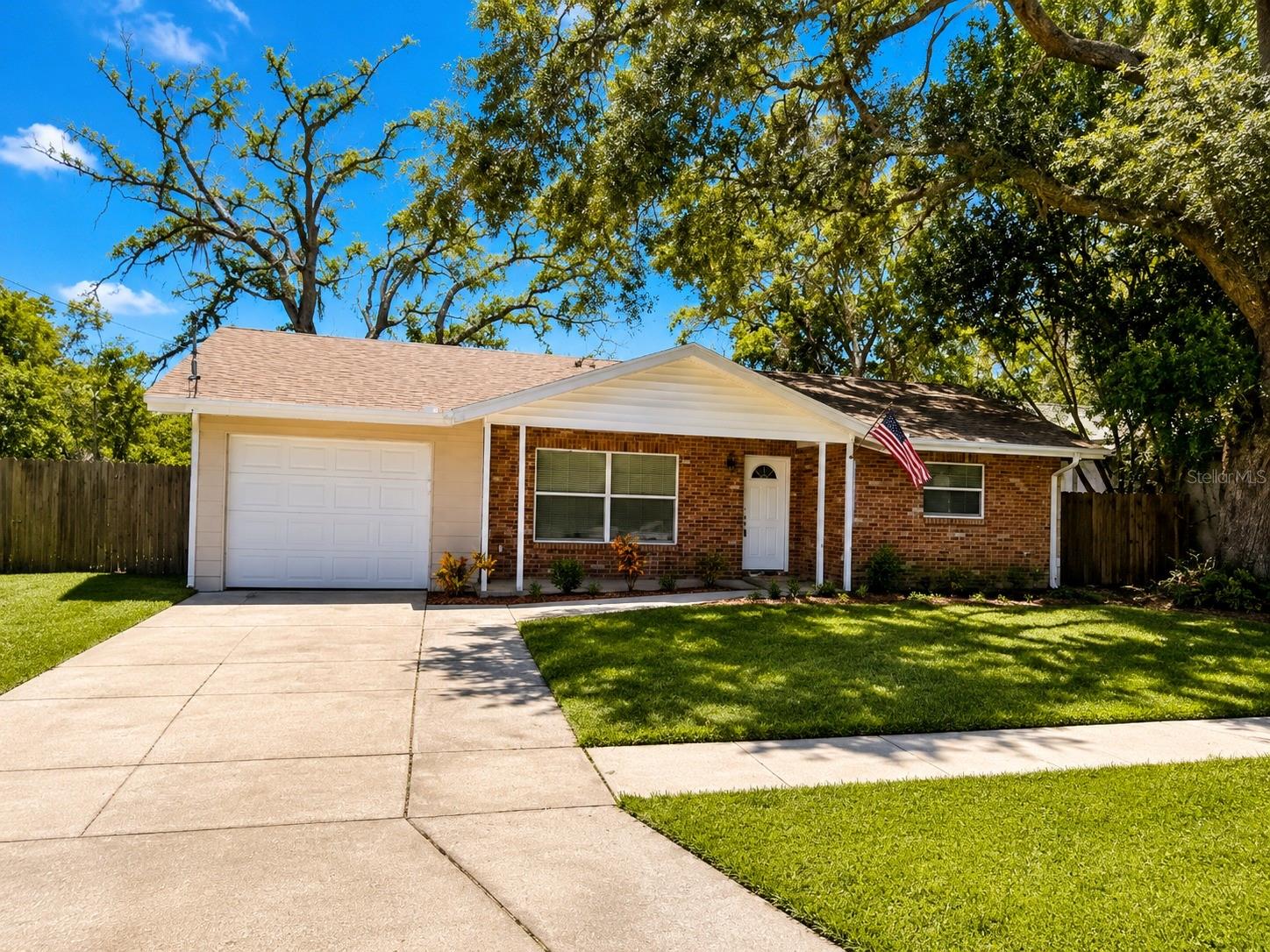 11102 28th, Tampa, FL 33612