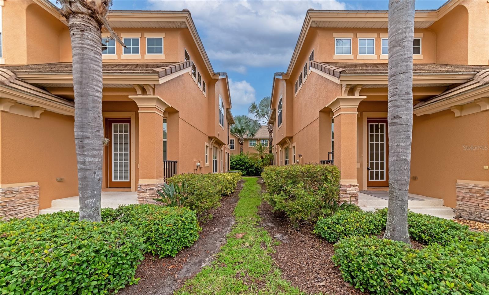 5519 Napa, Sarasota, FL 34243