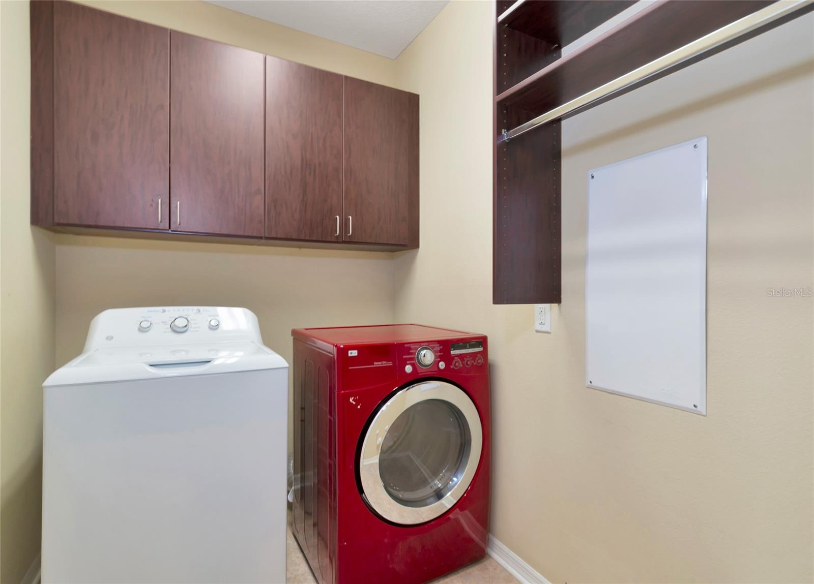 5519 Napa, Sarasota, FL 34243