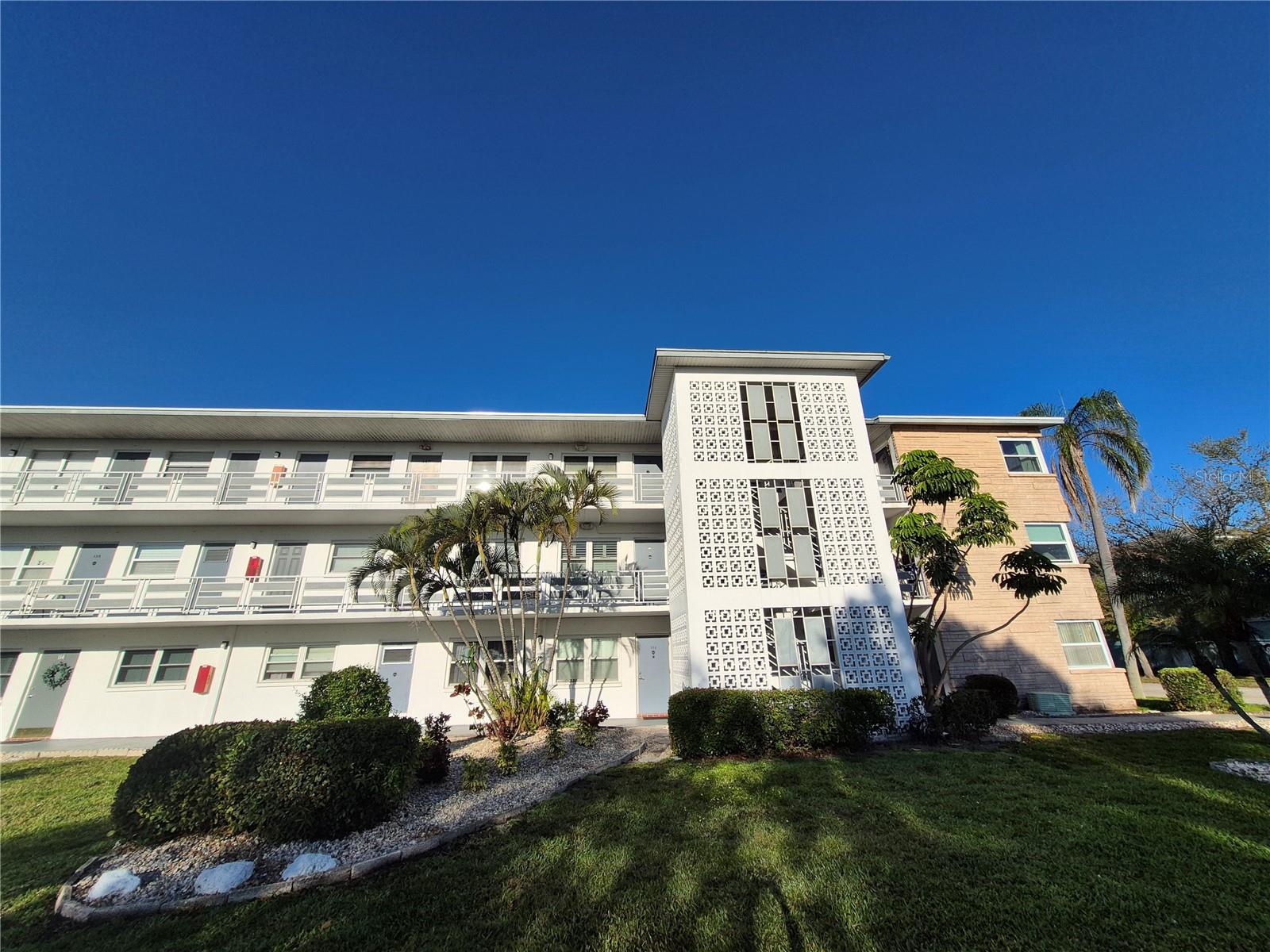 6000 20th Unit 116, St Petersburg, FL 33714