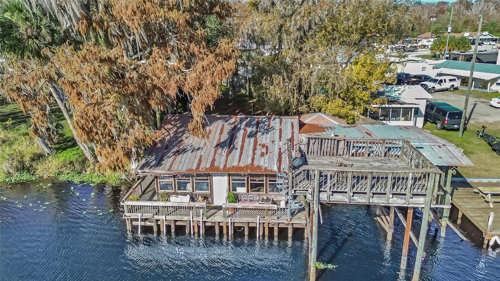 55512 Front, Astor, FL 32102