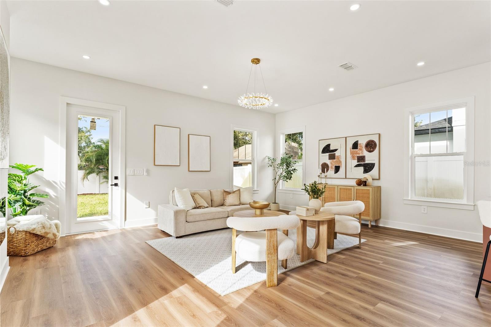 10164 Hodson, Seminole, FL 33776