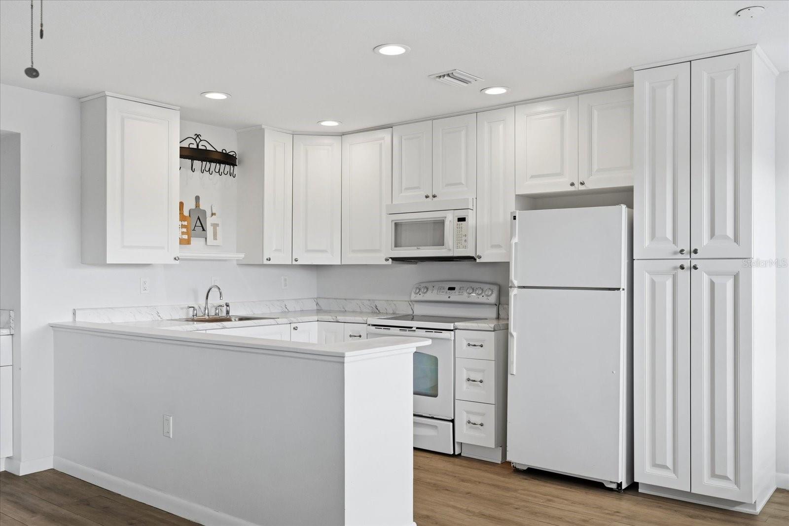 1001 77th Unit 307, St Petersburg, FL 33702