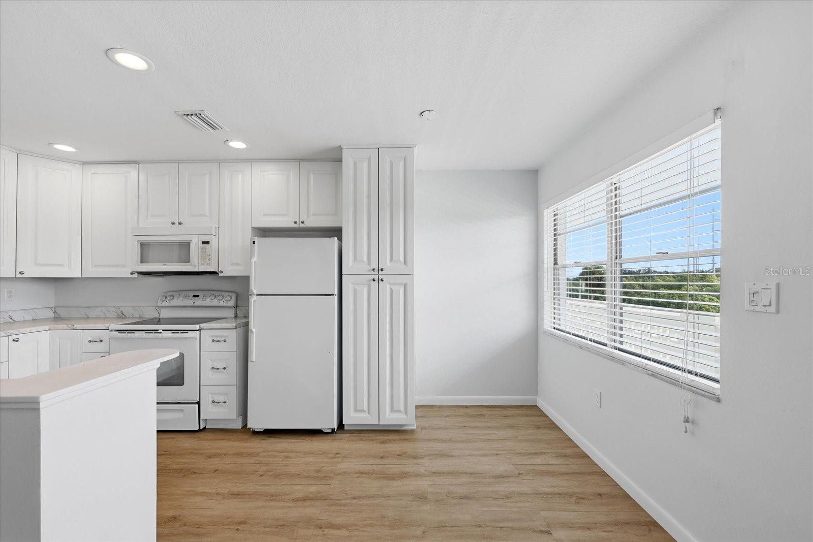 1001 77th Unit 307, St Petersburg, FL 33702