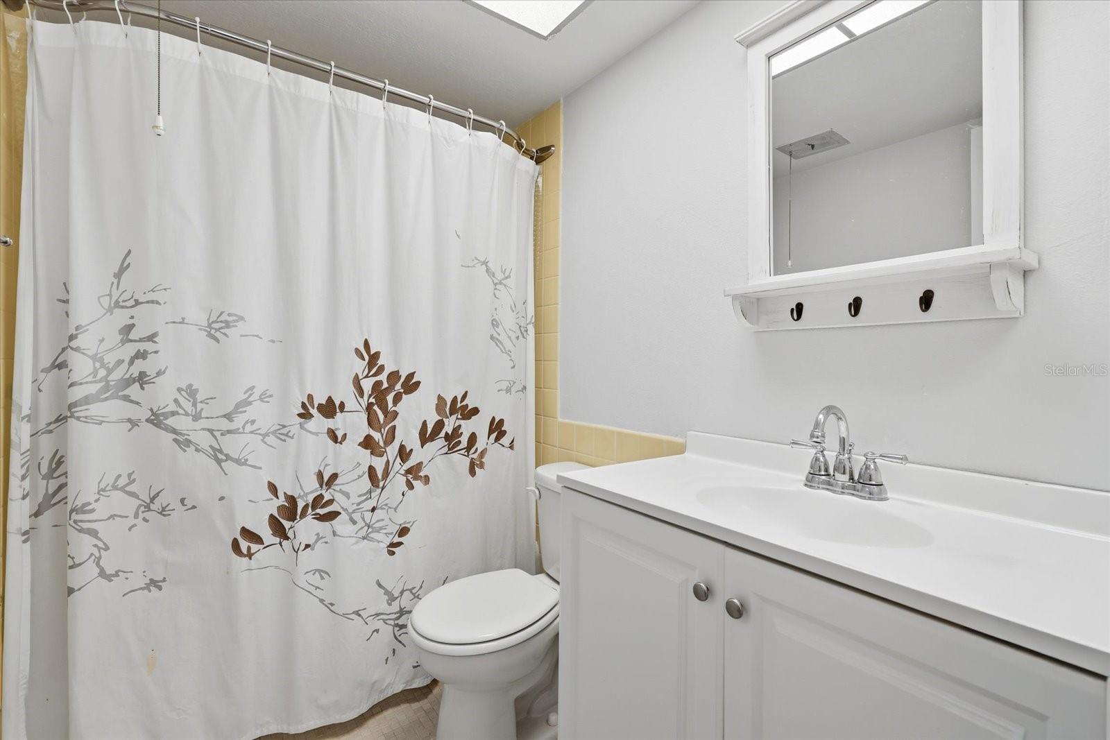 1001 77th Unit 307, St Petersburg, FL 33702